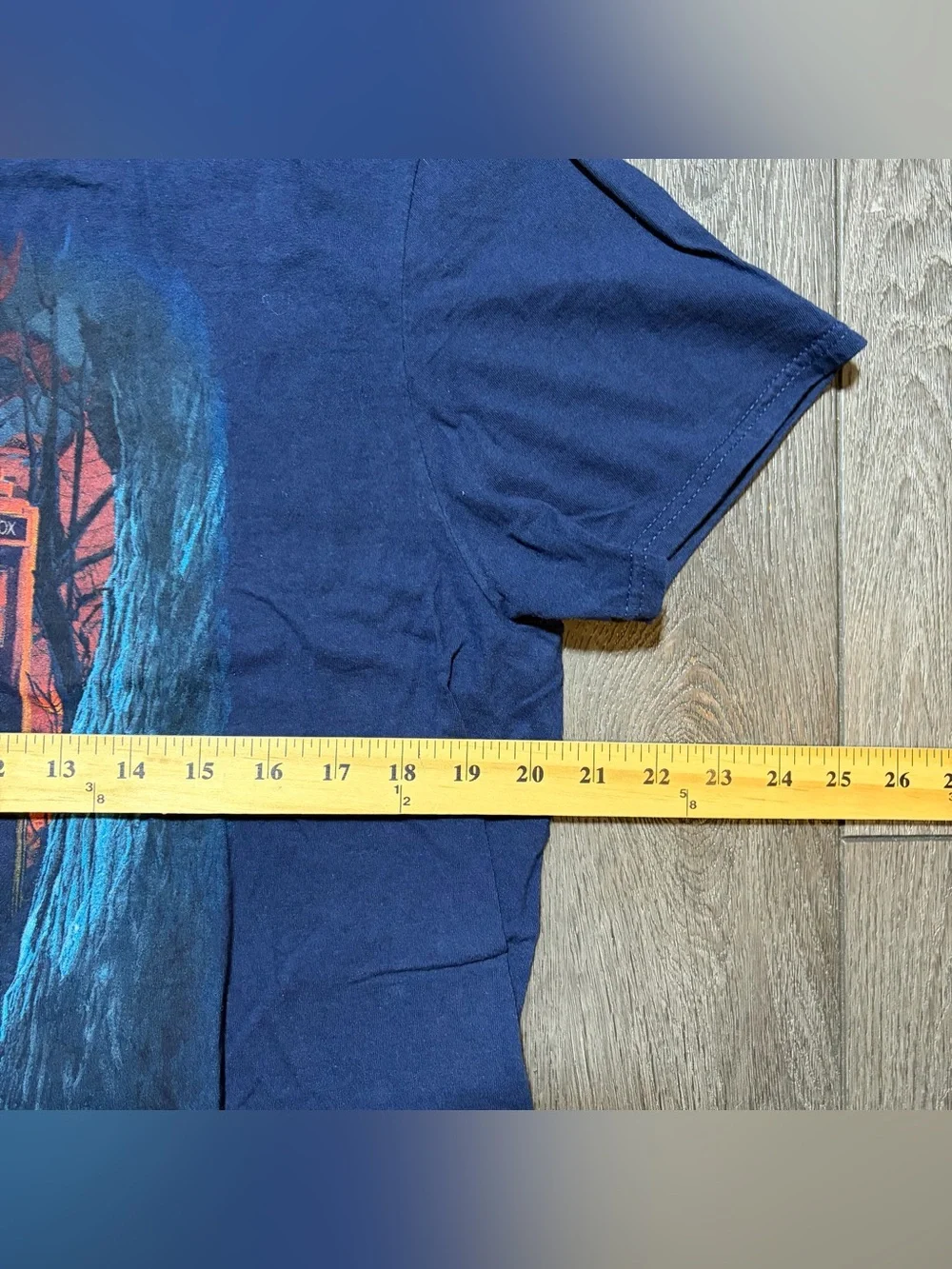 Dr. Who & The Daleks Blue Graphic Print T-Shirt Men’s Size Large